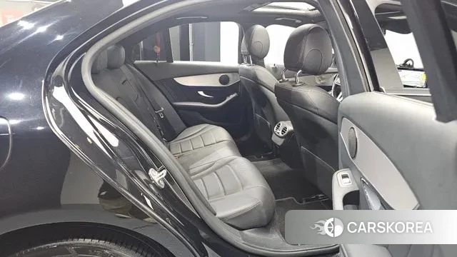 Mercedes-Benz C-Class W205 2021 Черный из Кореи, фото 3