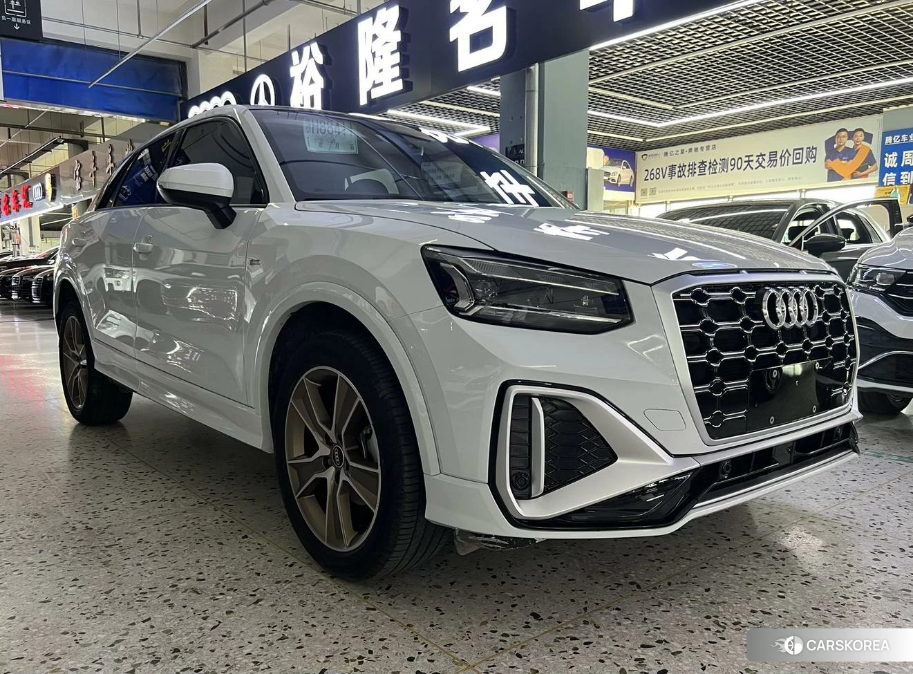 Audi Q2L 2021 Белый из Китая, фото 3
