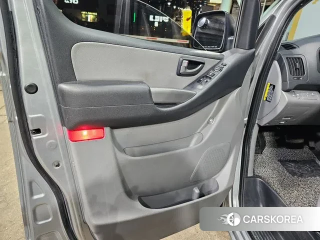 Hyundai The New Grand Starex 2020 Серебряный из Кореи, фото 3