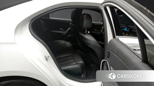 Mercedes-Benz A-Class W177 2021 Белый из Кореи, фото 3