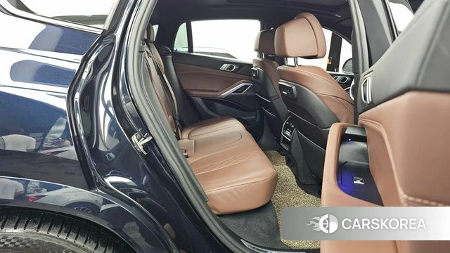 BMW X6 (G06) 2022 Черный из Кореи, фото 3
