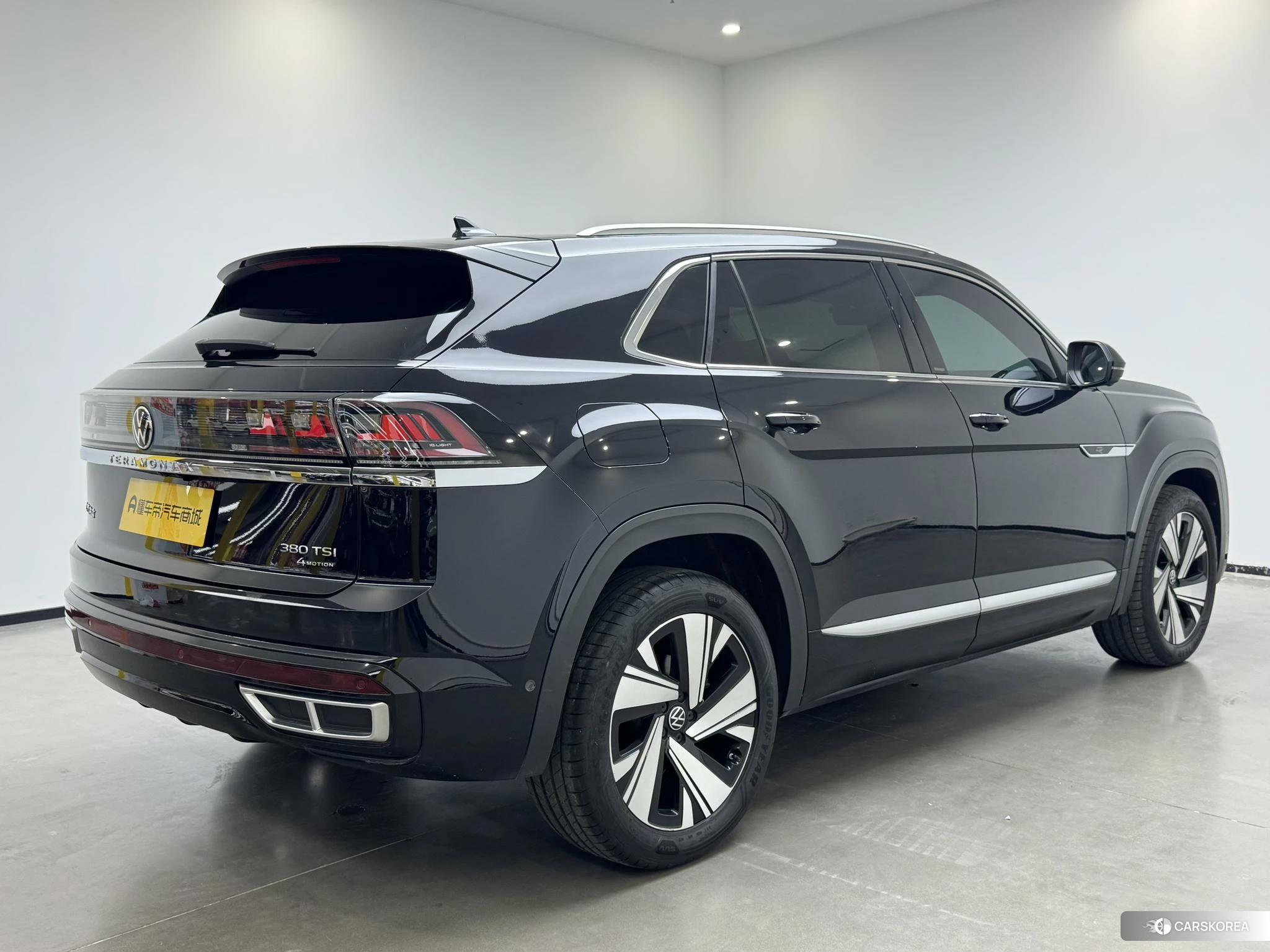 Volkswagen Tourang 2023 Черный из Китая, фото 3