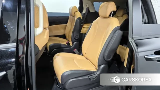 Kia Carnival 4th generation 2023 Черный из Кореи, фото 3