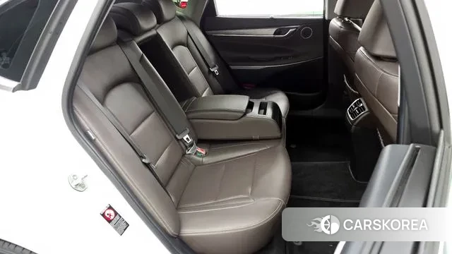 Hyundai Grandeur IG 2018 Белый из Кореи, фото 3