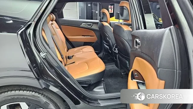 Kia Sportage 5th Generation 2021 Черный из Кореи, фото 3