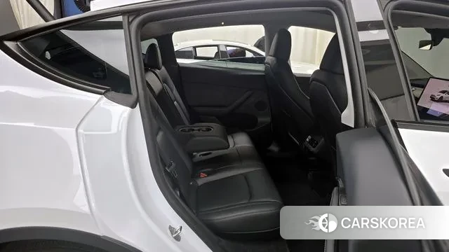 Tesla Model Y 2024 Белый из Кореи, фото 3