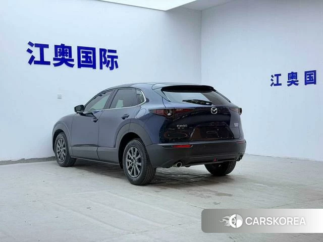 Mazda CX-30 2021 Синий из Китая, фото 3