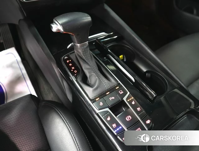 Kia Come New K7 2019 Белый из Кореи, фото 3