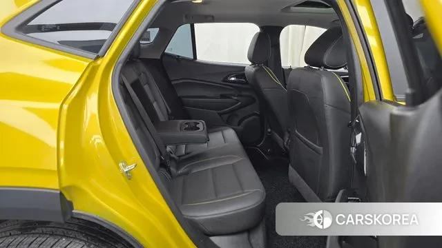 Chevrolet (GM Daewoo) Trax Crossover 2023 Золотой из Кореи, фото 3