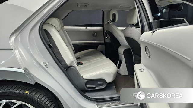 Hyundai Ionic 5 2022 Серебристо-серый из Кореи, фото 3