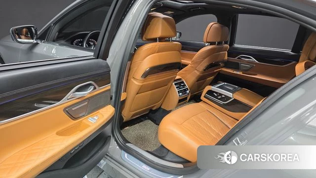 BMW 7 Series (G11) 2022 Серый из Кореи, фото 3