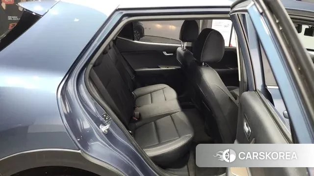 Kia Stonic 2018 Синий из Кореи, фото 3