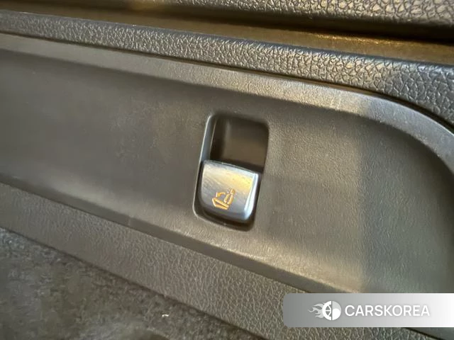 Mercedes-Benz GLC 2022 Черный из Китая, фото 3
