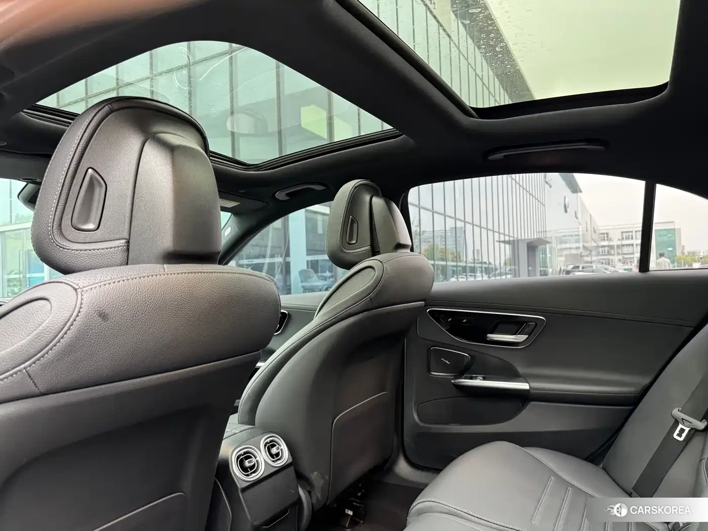 Mercedes-Benz C-class 2024 Белый из Китая, фото 3