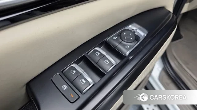 Kia Carnival 4th generation 2023 Белый из Кореи, фото 3