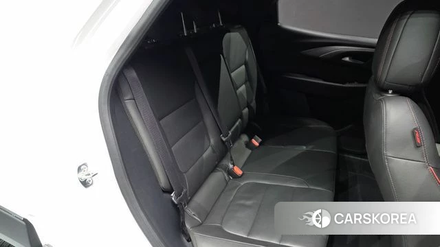 Chevrolet (GM Daewoo) The New Trail Blazer 2025 Белый из Кореи, фото 3