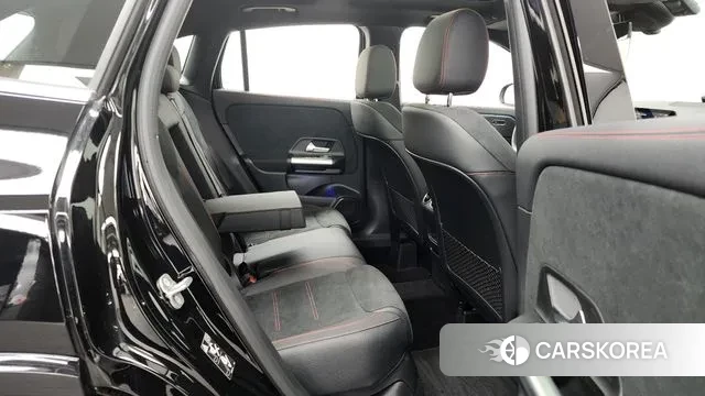 Mercedes-Benz GLA - Class H247 2025 Черный из Кореи, фото 3