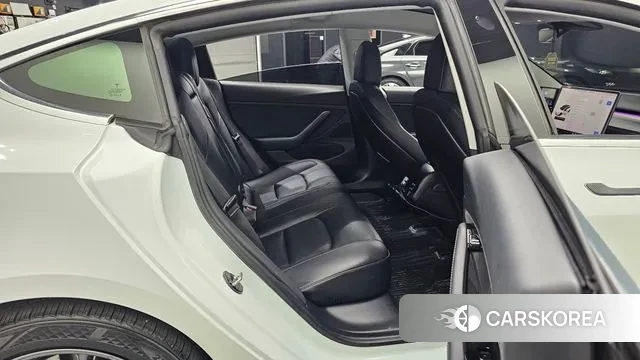 Tesla Model 3 2020 Белый из Кореи, фото 3