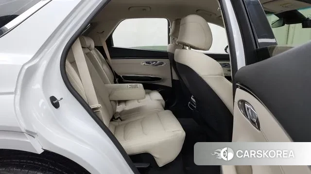 Genesis GV70 2021 Белый из Кореи, фото 3