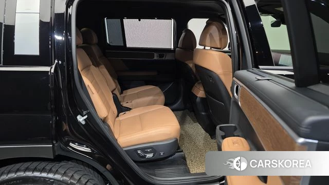 Hyundai Santa Fe (MX5) 2024 Черный из Кореи, фото 3