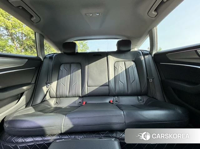 Audi A7 2021 Черный из Китая, фото 3