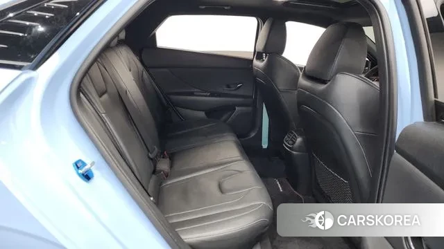 Hyundai Avante (CN7) 2022 Небесно-голубой из Кореи, фото 3