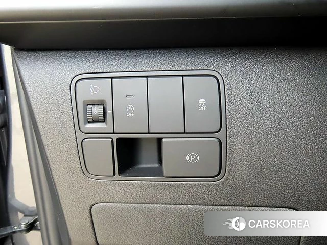 Hyundai Staria 2023 Серый из Кореи, фото 3