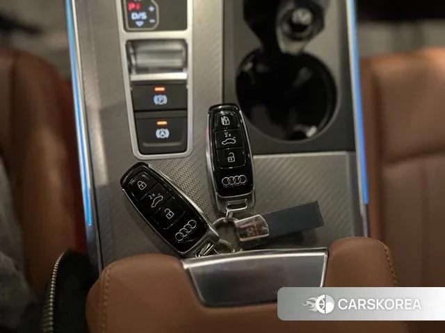 Audi A6 (C8) 2019 Черный из Кореи, фото 3