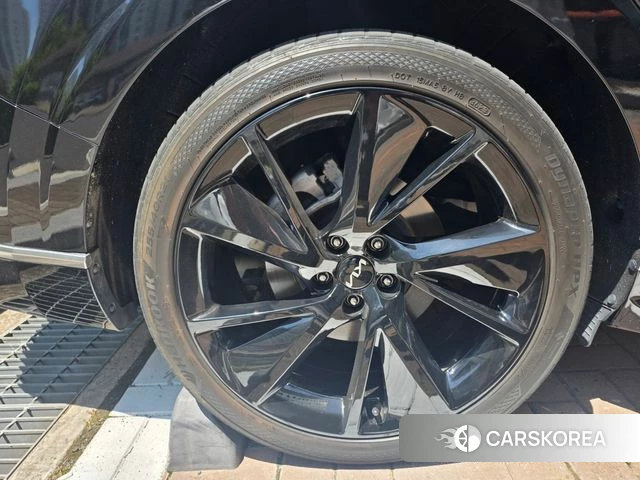Kia Carnival 4th generation 2023 Черный из Кореи, фото 3
