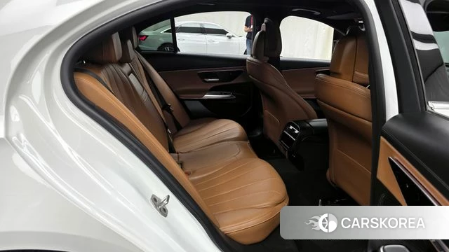 Mercedes-Benz E-Class W214 2024 Белый из Кореи, фото 3