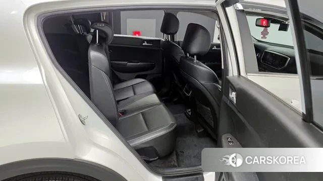 Kia Sportage The Bold 2021 Белый из Кореи, фото 3