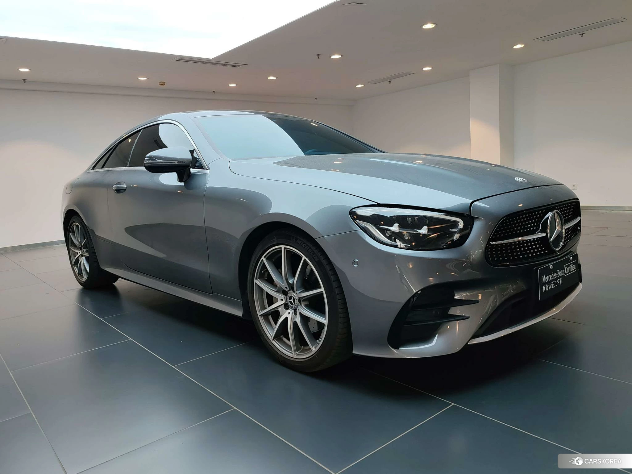 Mercedes-Benz E-class (imported) 2022 Темно-серый из Китая, фото 3