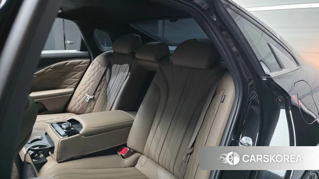 Kia K8 2023 Черный из Кореи, фото 3