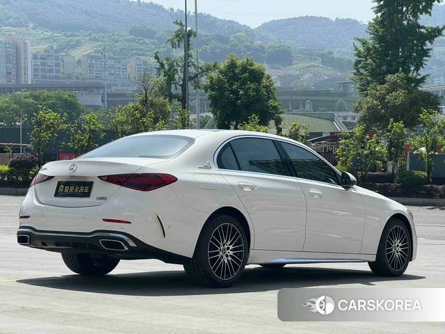 Mercedes-Benz Class C 2024 Белый из Китая, фото 3
