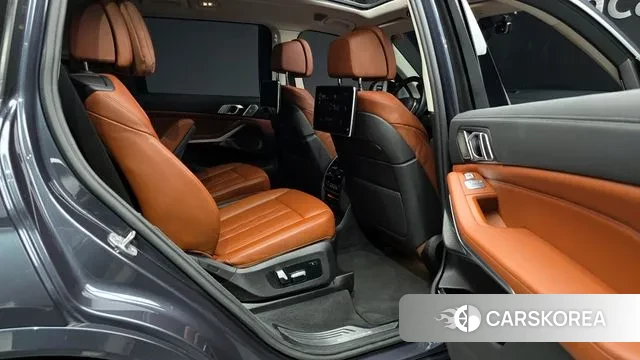 BMW X7 (G07) 2021 Черный из Кореи, фото 3