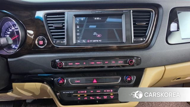 Kia The New Carnival 2018 Черный из Кореи, фото 3