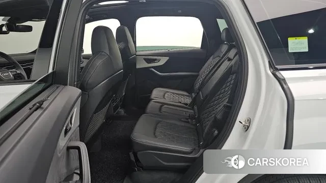 Audi Q7 (4M) 2023 Белый из Кореи, фото 3