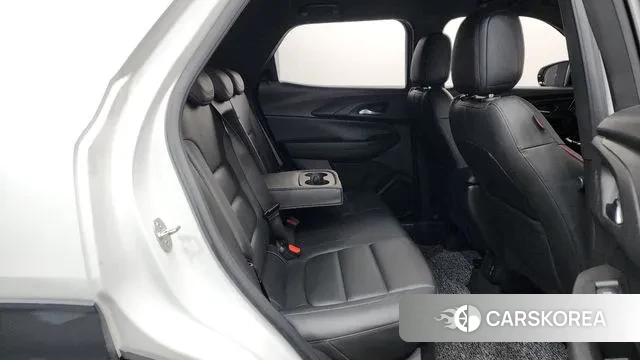 Chevrolet (GM Daewoo) Trailblazer 2021 Белый из Кореи, фото 3