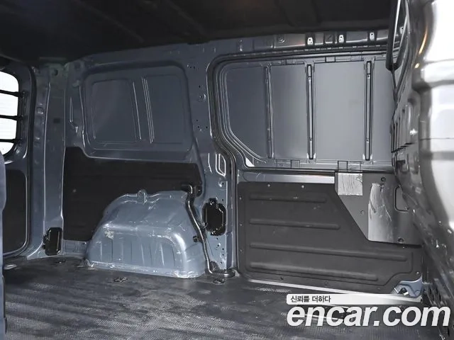 Hyundai Staria 2021 Серый из Кореи, фото 3