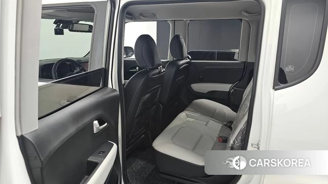 Kia The New Kia Ray EV 2023 Белый из Кореи, фото 3