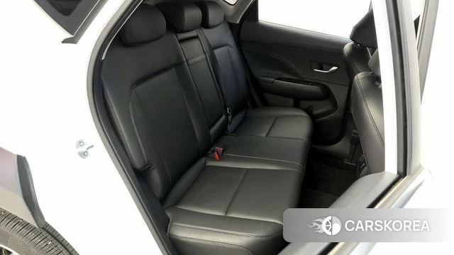 Hyundai Kona (SX2) 2023 Белый из Кореи, фото 3