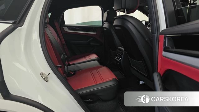 Porsche Cayenne (PO536) 2023 Белый из Кореи, фото 3