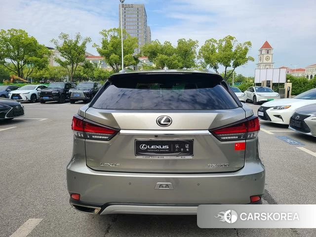 Lexus RX 2021 Серебристо-серый из Китая, фото 3