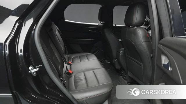 Chevrolet (GM Daewoo) Trailblazer 2023 Черный из Кореи, фото 3