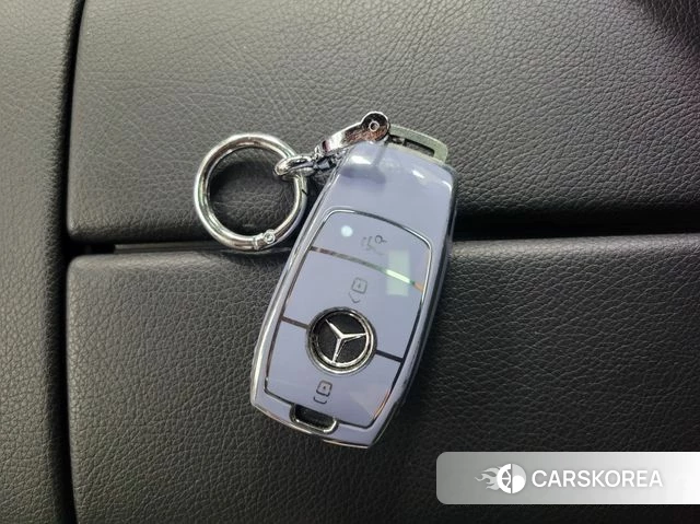 Mercedes-Benz GLE-Class W167 2024 Белый из Кореи, фото 3