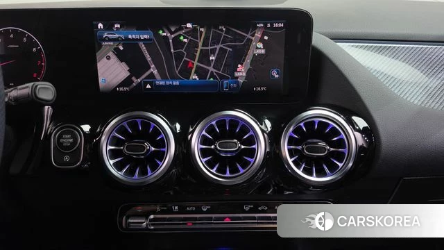 Mercedes-Benz GLA - Class H247 2024 Серый из Кореи, фото 3