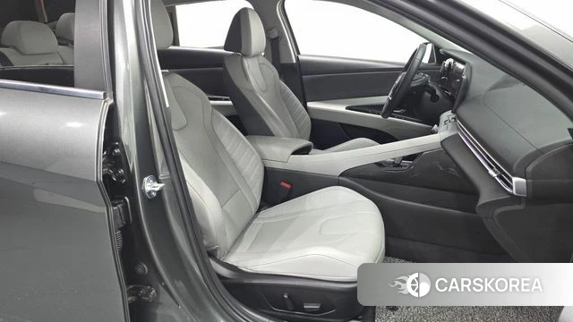 Hyundai Avante (CN7) 2022 Серый из Кореи, фото 3