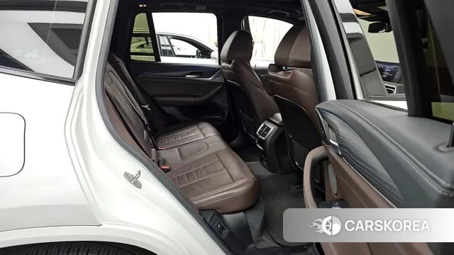 BMW iX3 2021 Белый из Кореи, фото 3