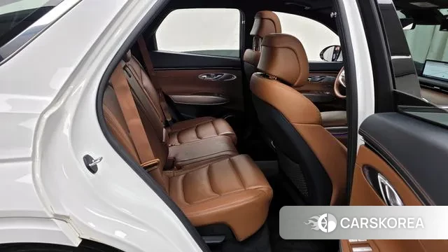 Genesis GV70 2022 Белый из Кореи, фото 3