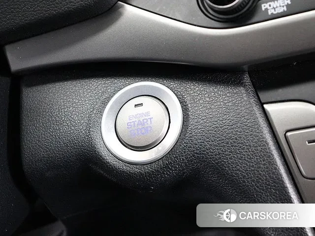 Hyundai Avante AD 2018 Белый из Кореи, фото 3